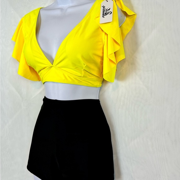 NWT Womens 2 Piece Flutter Top and High Waist Shorts Pin-Up Girl Swimsuit Medium - Picture 4 of 12